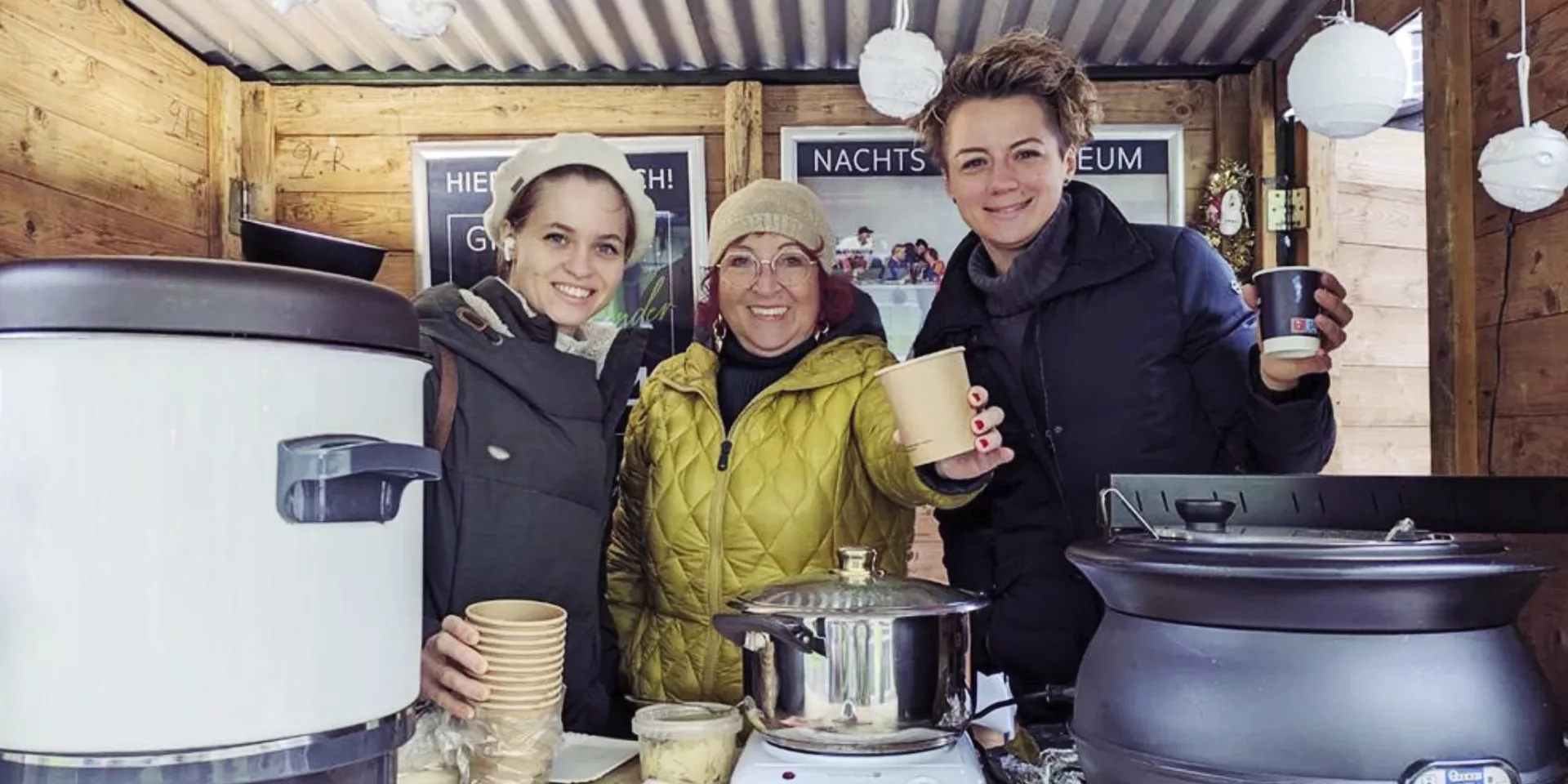 Gmundner Kunstverein Glühweinstand Gmundner Kunstverein Glühweinstand