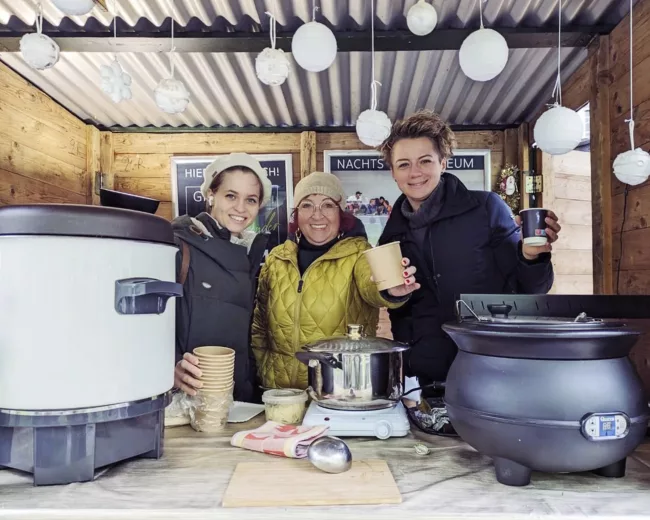 Gmundner Kunstverein Glühweinstand